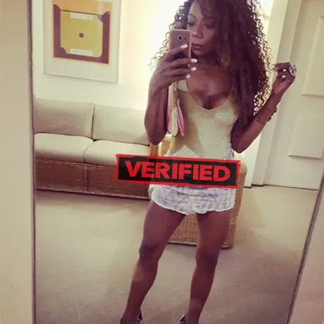Amanda fucker Prostitute Ngaoundere